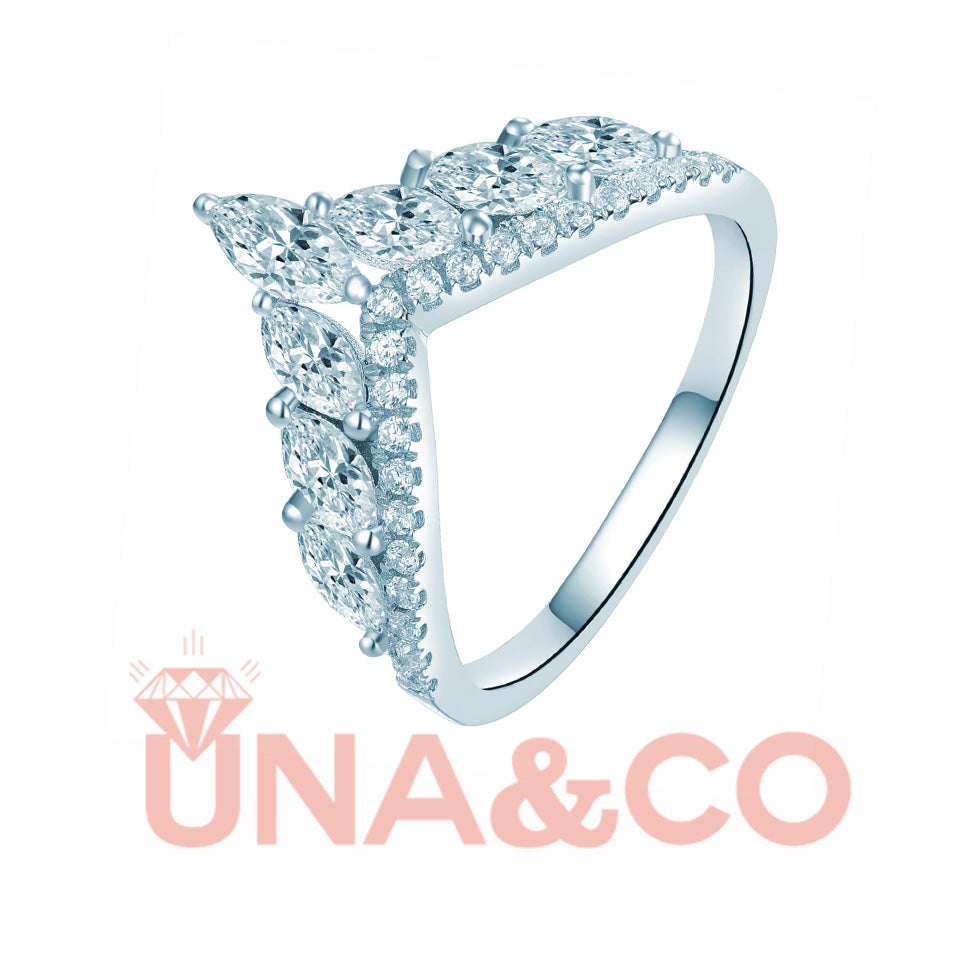 Luxury Marquise V-shaped CVD Diamond Ring