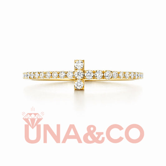 18K Yellow Gold Delicate Crossed Moissanite Wedding Band